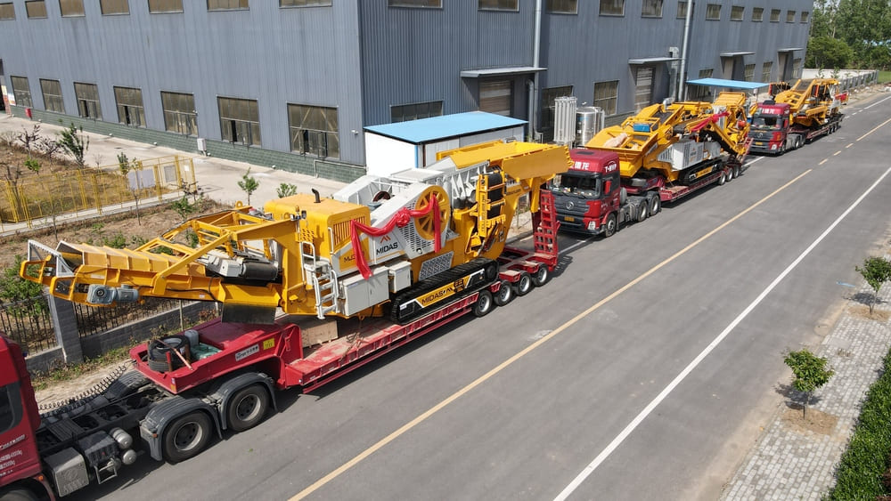 The Evolution of Mobile Crushing From Fixed Plants to Crawler Technology