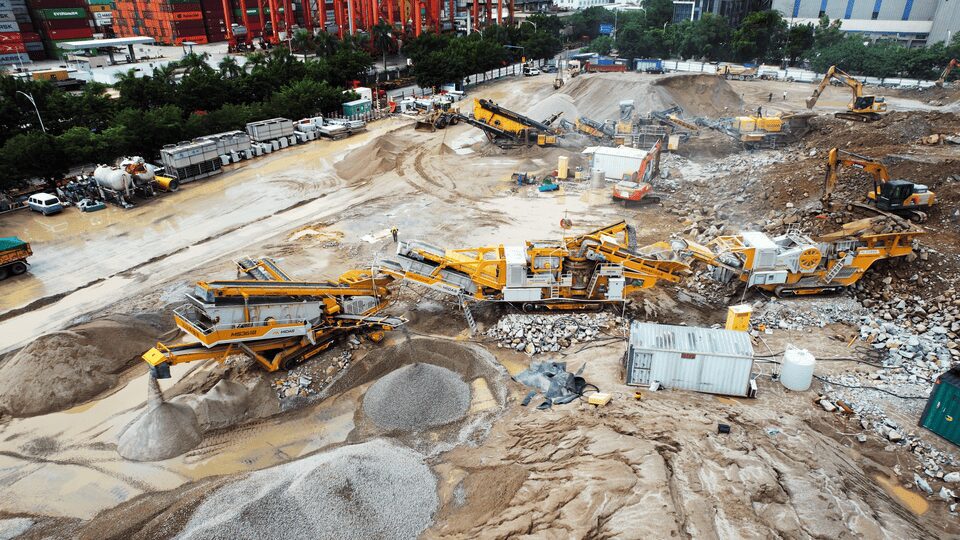 Jaw crusher output and downstream equipment A crushing train with a jaw crusher feeding a cone crusher
